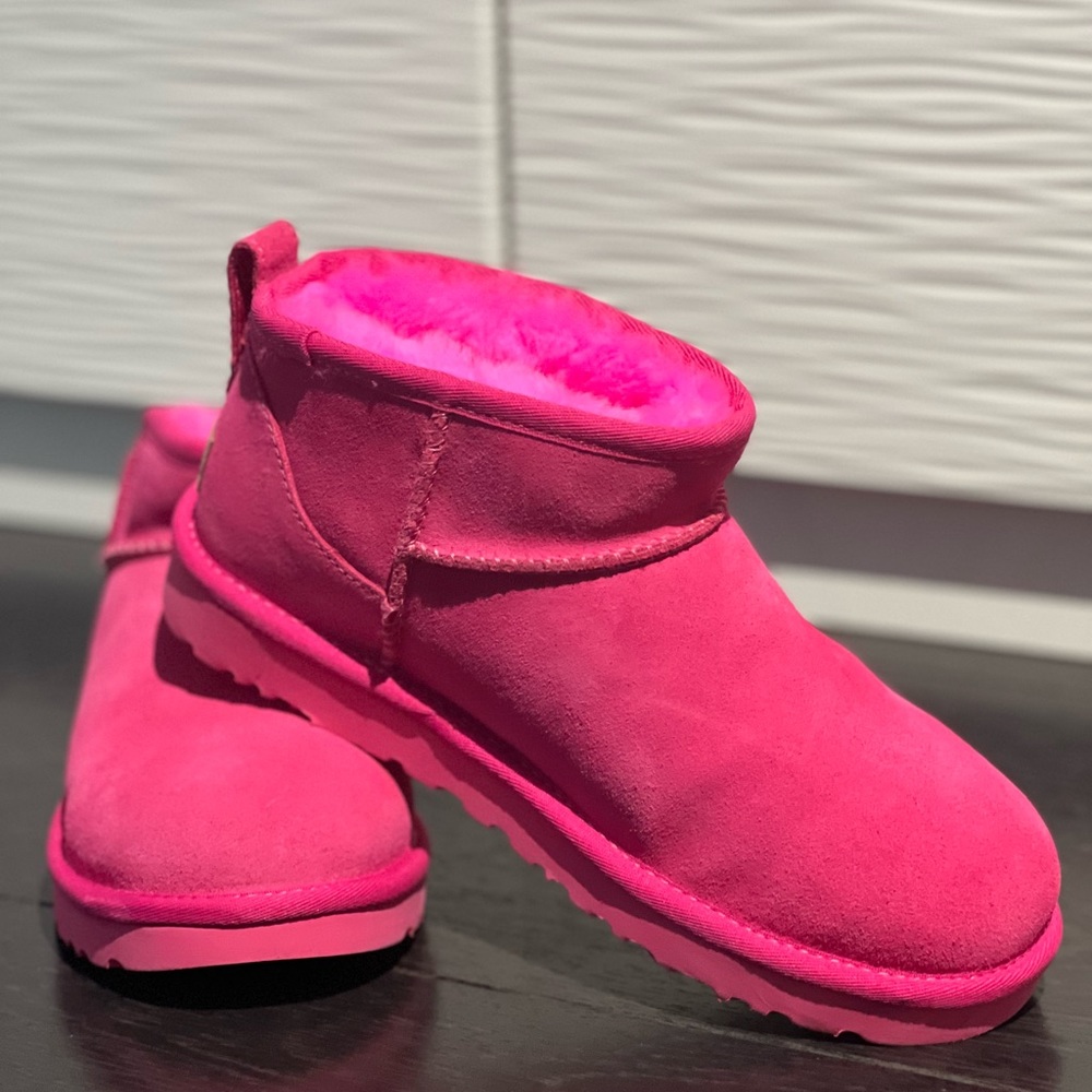 HOT PINK UGG brand new!